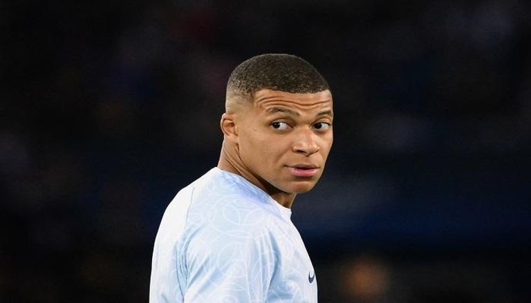 ريال مدريد يعلن التعاقد مع مبابي رسميًا.. مدة العقد والتفاصيل